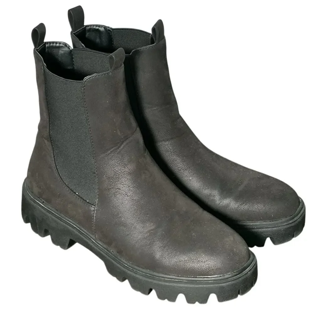 Journey Collection Ivette Boots Wmn's 8.5 Black Block heel Comfort Foam Pull on